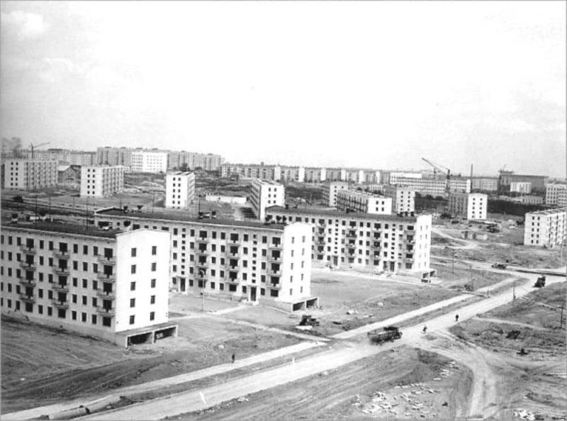 Рис. 2. Фото строительства пятиэтажных домов в 1957-1985 гг